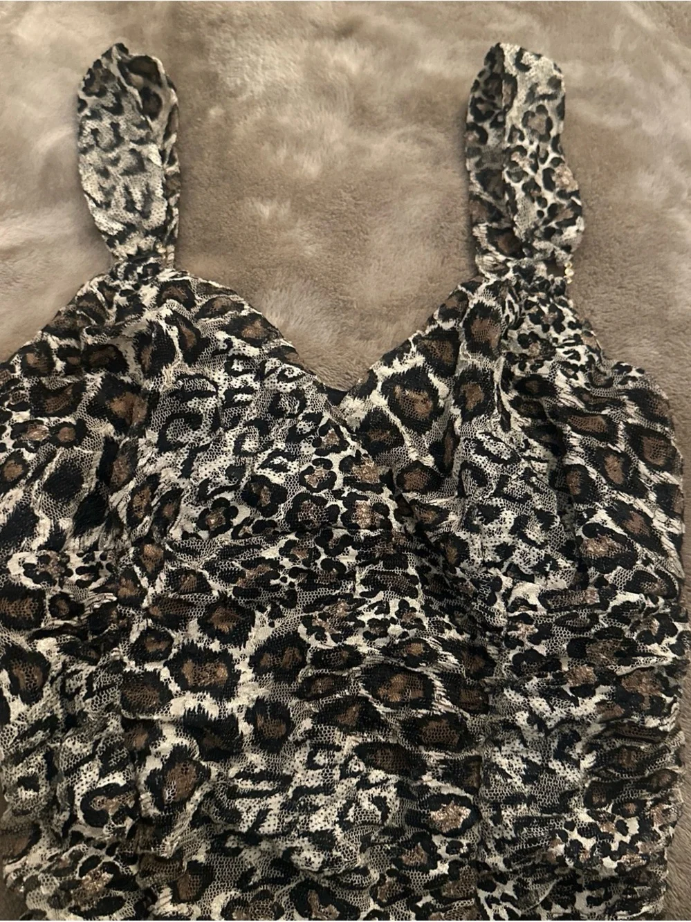 Animal print vintage express ruched top